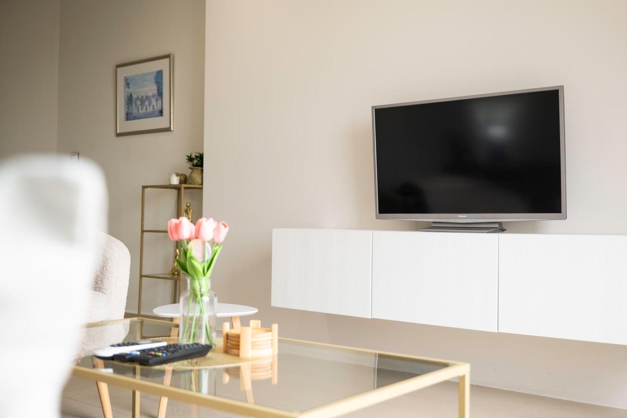 Golden Harbour - 2 Bedrooms, 2 Bathrooms Gzira Buitenkant foto