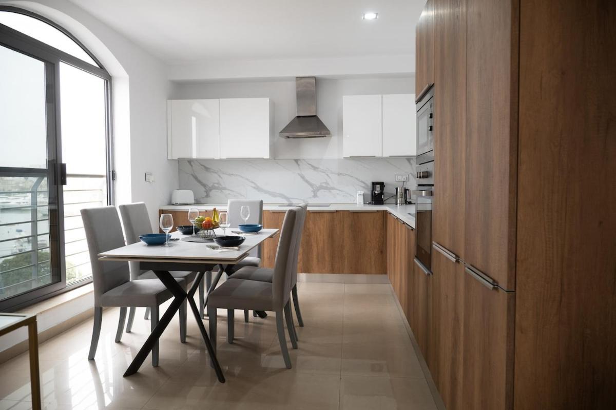 Golden Harbour - 2 Bedrooms, 2 Bathrooms Gzira Buitenkant foto